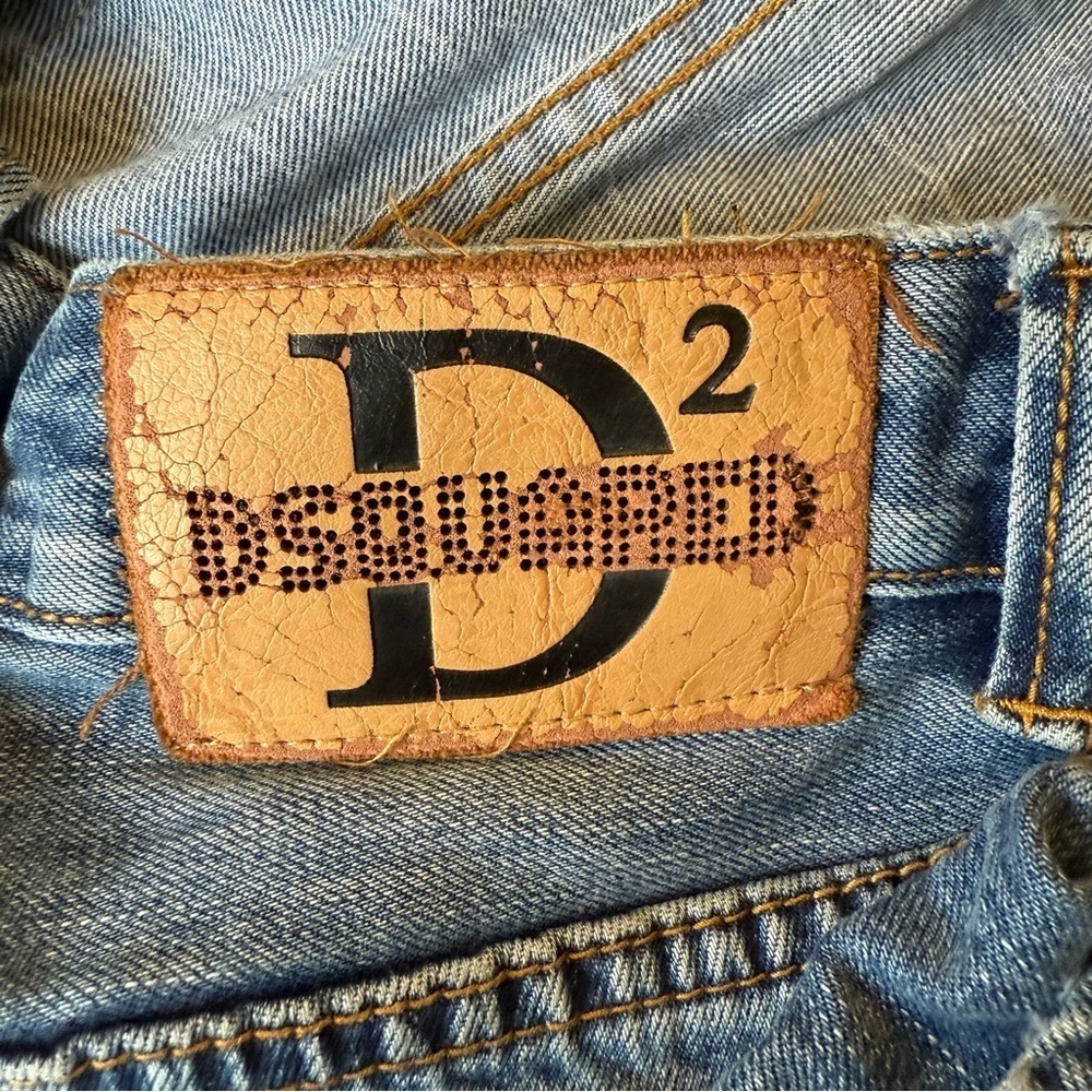 Dsquared Wash Distressed Holes/Rips Denim Shorts - Picture 6 of 9